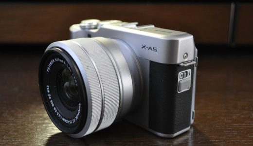 FUJIFILM　ミラーレスカメラ X-A5