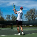 テニススクールに通い始めて１年半　中級にはいつなれるの？！