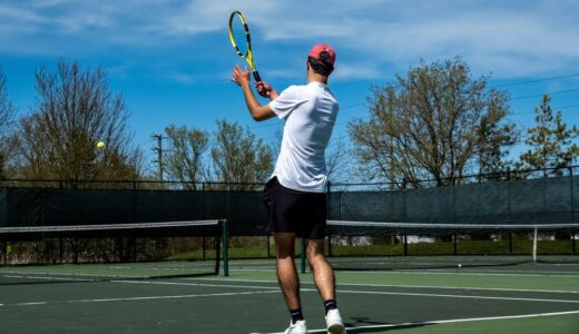 テニススクールに通い始めて１年半　中級にはいつなれるの？！